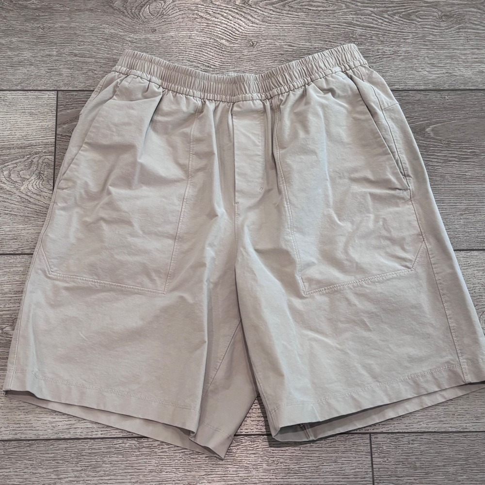 Lululemon Bowline Shorts Mens Medium Tan LM7BDES Casual Utility Activewear